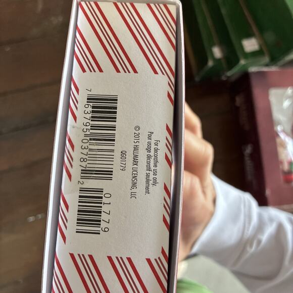 NIB 2015 Hallmark Keepsake Ornament Season of Wonder - Picture 8 of 12